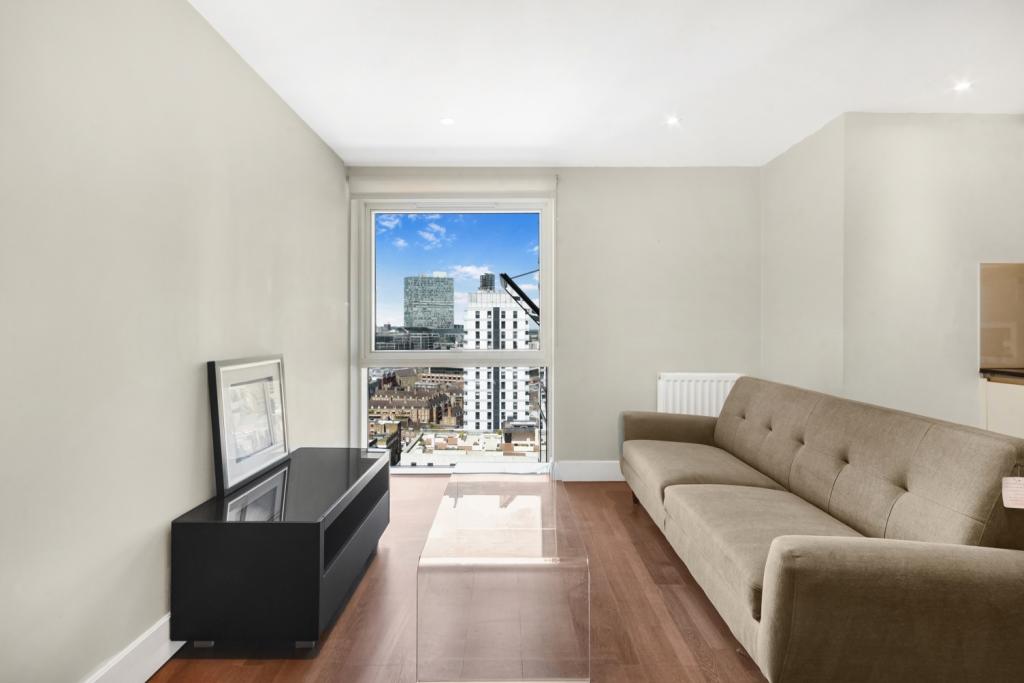 Modern 1 Bedroom Apartment – Whitechapel High Street, Aldgate, London, E1