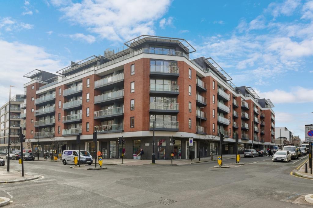 Contemporary 2 Bedroom Apartment – Central Street, Clerkenwell, London