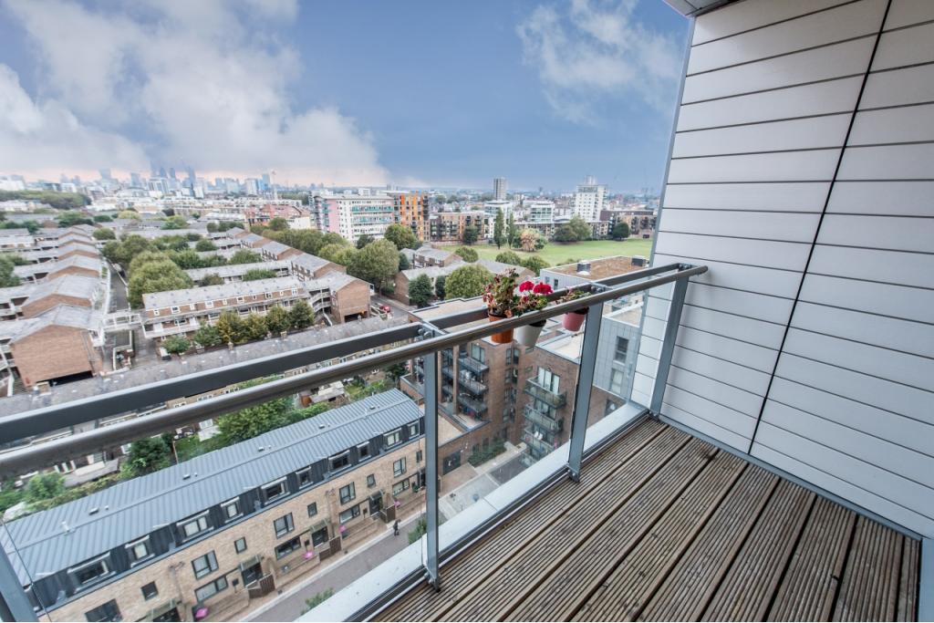Modern 2-Bedroom Apartment for Rent – New Festival Avenue, Poplar, London, E14