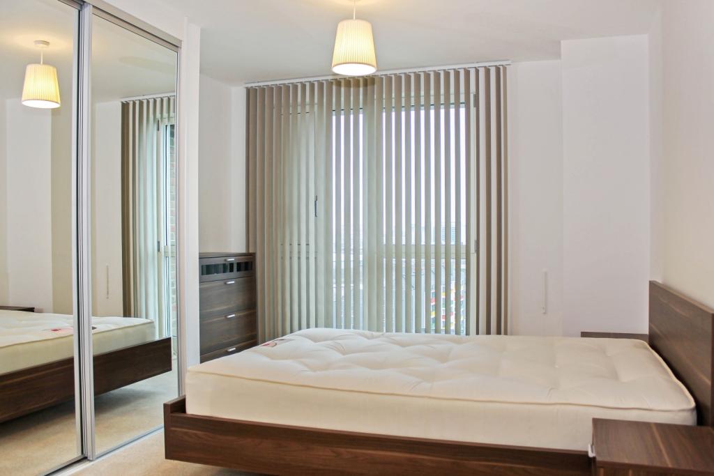Stunning Two-Bedroom Apartment with Balcony - Jefferson Plaza