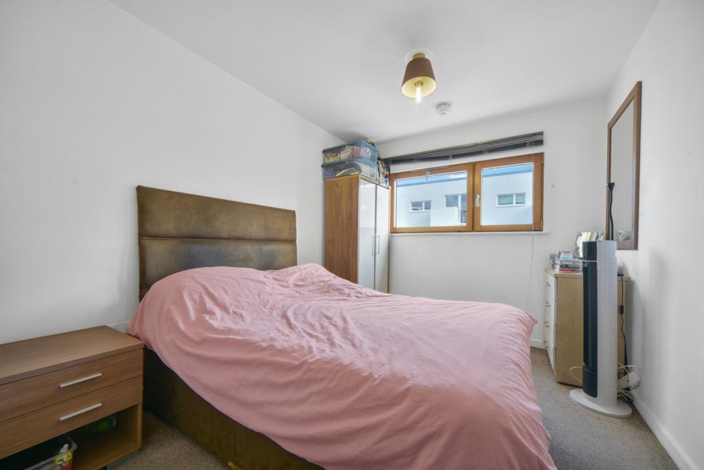 Modern One-Bedroom Apartment with Private Balcony – Arboretum Place, Barking Central, Barking