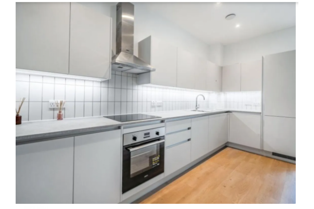 Three Bedroom Apartment To Let – Barking, London IG11 – £2,300pcm