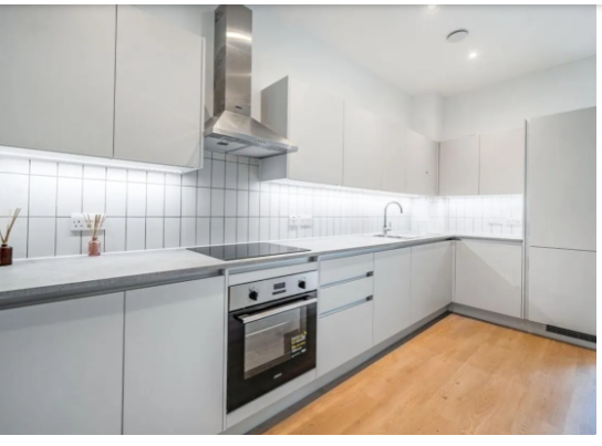 Three Bedroom Apartment To Let – Barking, London IG11 – £2,300pcm