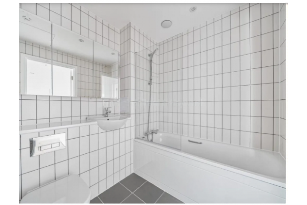 Two Bedroom Apartment To Let – Tide Street, Barking IG11 – £1,980pcm
