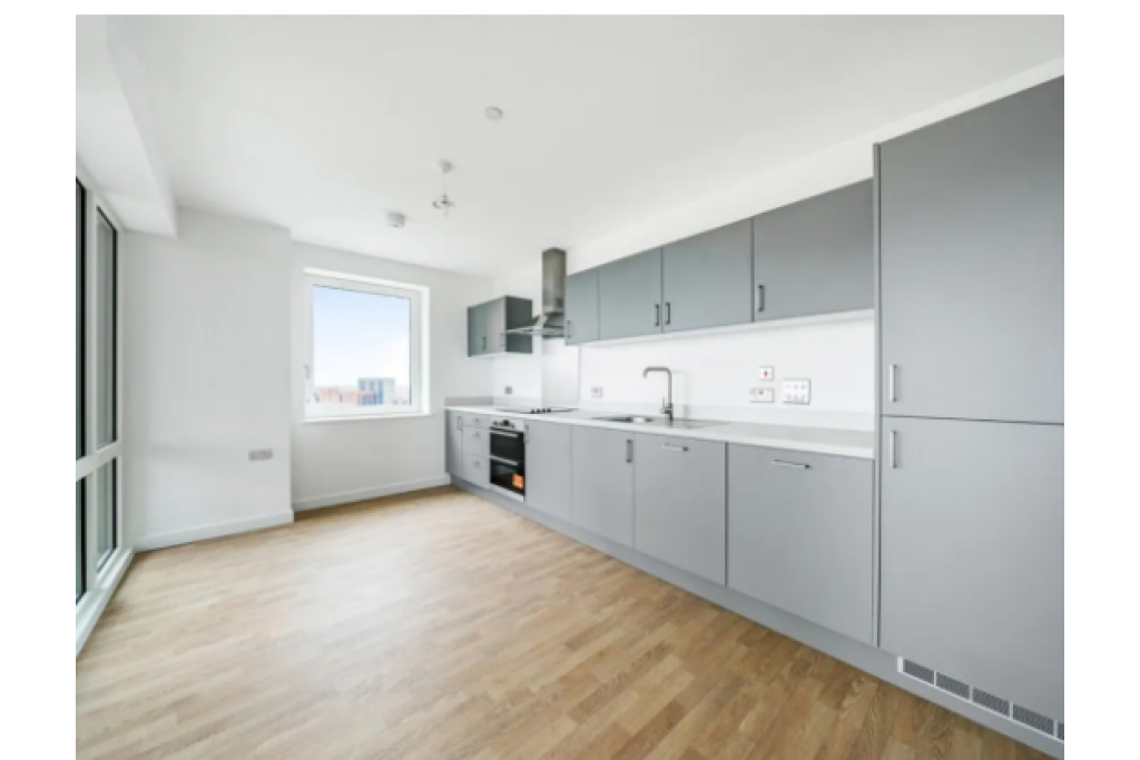 Two Bedroom Apartment To Let – St Pauls Road, Barking IG11 – £1,910pcm