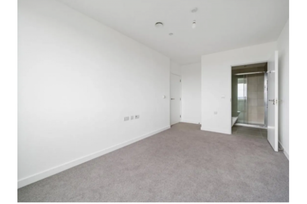 Two Bedroom Apartment To Let – St Pauls Road, Barking IG11 – £1,910pcm