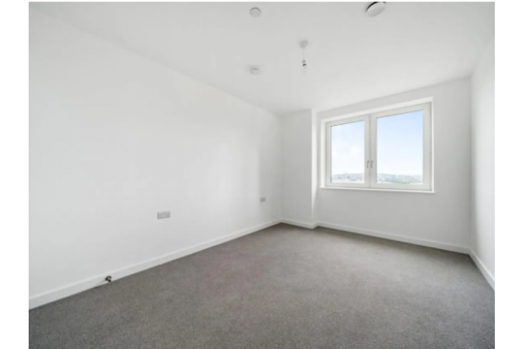 Two Bedroom Apartment To Let – St Pauls Road, Barking IG11 – £1,910pcm