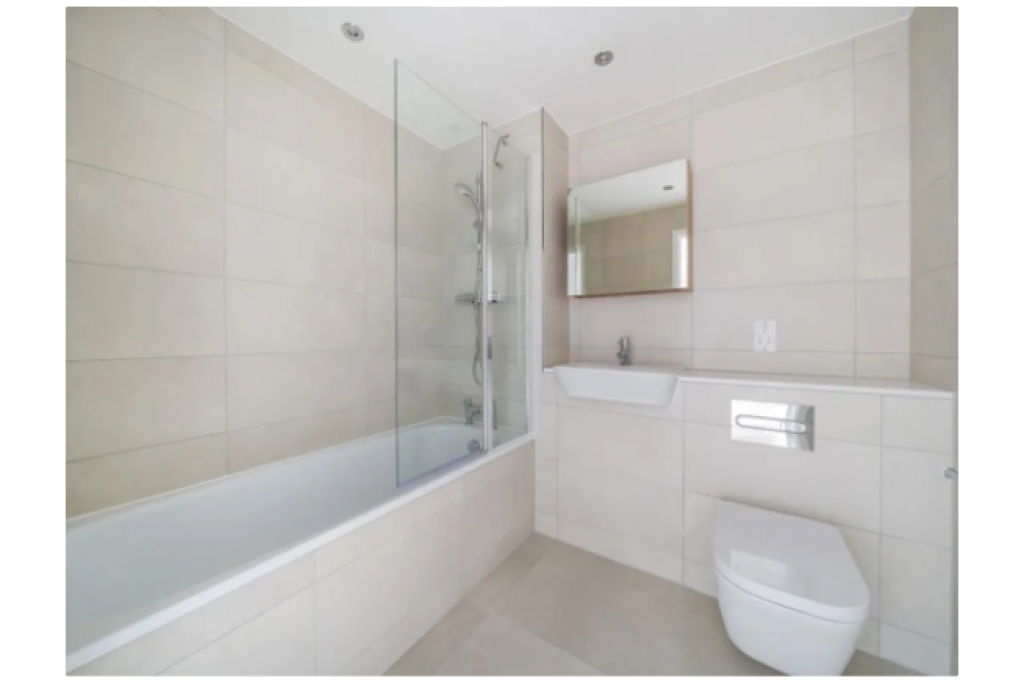 Two Bedroom Apartment To Let – St Pauls Road, Barking IG11 – £1,910pcm