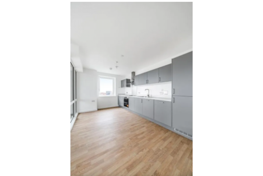 Two Bedroom Apartment To Let – St Pauls Road, Barking IG11 – £1,910pcm