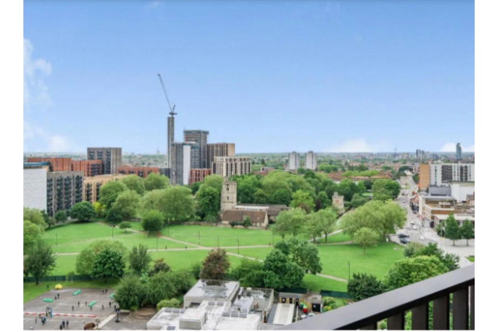 Two Bedroom Apartment To Let – St Pauls Road, Barking IG11 – £1,890pcm