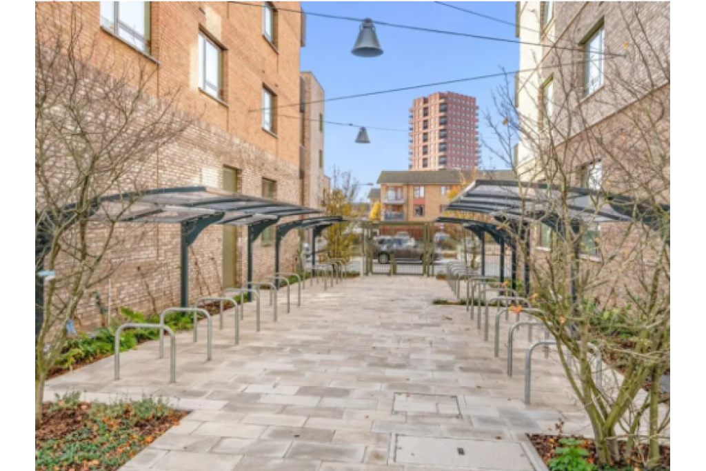 One Bedroom Apartment To Let – Tide Street, Barking IG11 – £1,630pcm