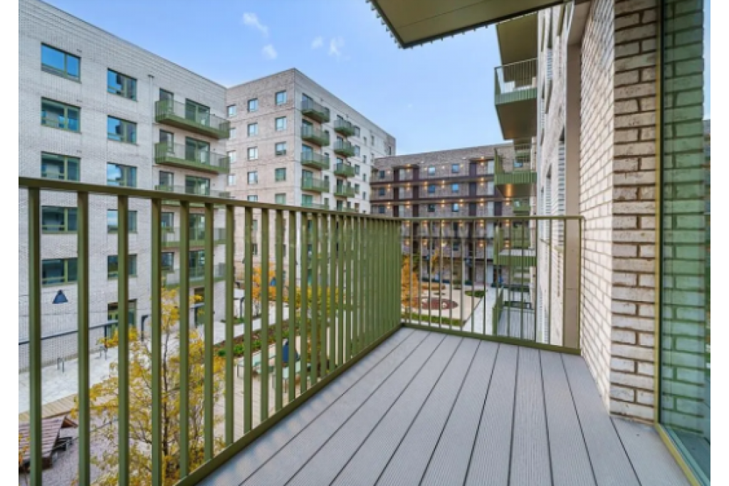One Bedroom Apartment To Let – Tide Street, Barking IG11 – £1,630pcm