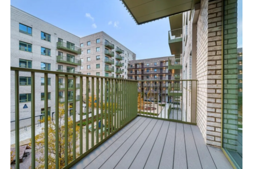 One Bedroom Apartment To Let – Tide Street, Barking IG11 – £1,615pcm