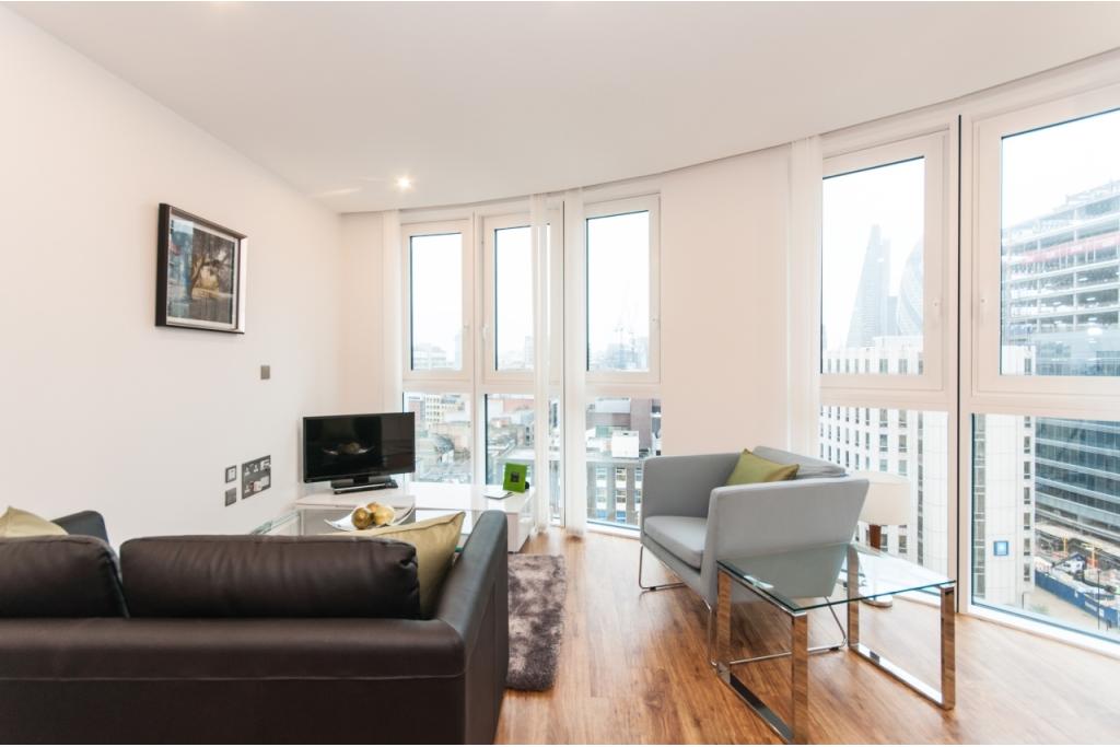Modern One-Bedroom Apartment – Altitude Point, Aldgate, London, E1