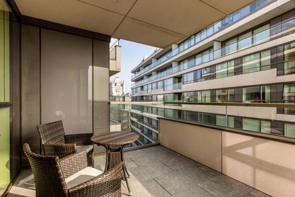One Bedroom Apartment – £3,401pcm – Earls Way, One Tower Bridge, SE1