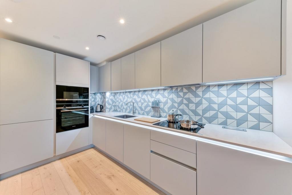 Luxury One-Bedroom Apartment – Prime City Location –The Denizen, London, EC1Y
