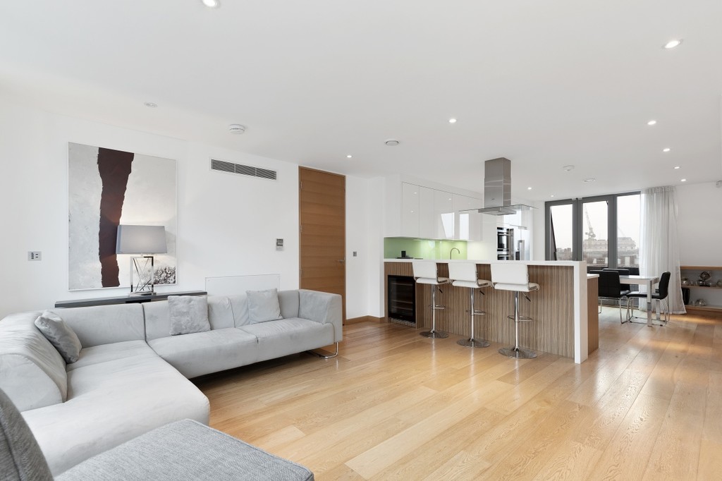 Three Bedroom Apartment – Sackville Street, Mayfair W1 – £1,825 pw