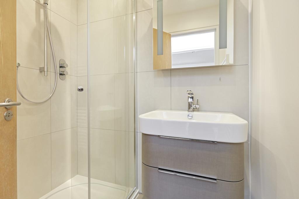 Three Bedroom Penthouse – North Mews, Bloomsbury WC1 – £1,700 pw