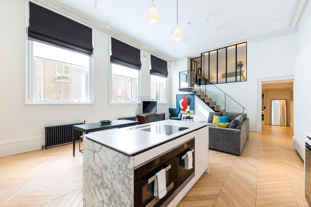 Two Bedroom Apartment – Rose Street, Covent Garden WC2 – £1,600 pw